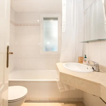 Central Apt Pool And Parking Puerto Banus - Rdr267 *