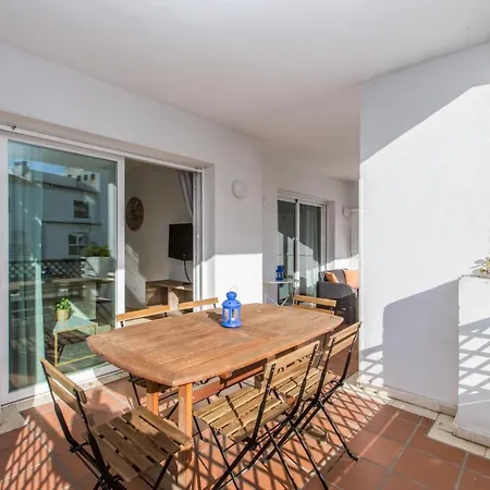 Central Apt Pool And Parking Puerto Banus - Rdr267